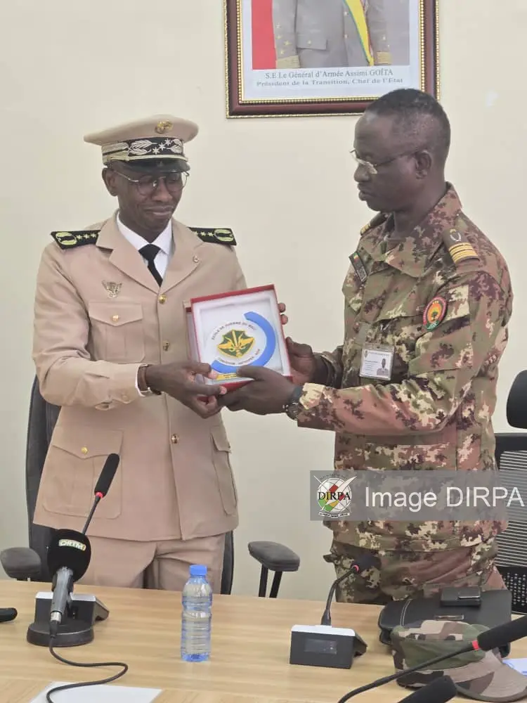 Perfectionnement des cadres : la 5ème Promotion de l’École de Guerre du Mali en visite d’immersion dans la région de Koulikoro
