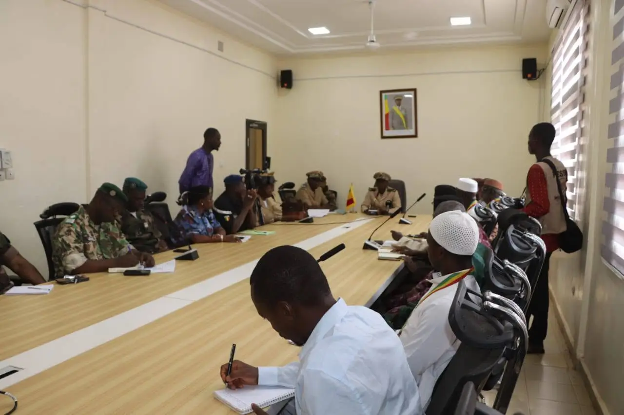 Koulikoro : Le Gouverneur El Hadj Lamine Kapory SANOGO invite les forces vives au strict respect des dispositions sécuritaires en cours