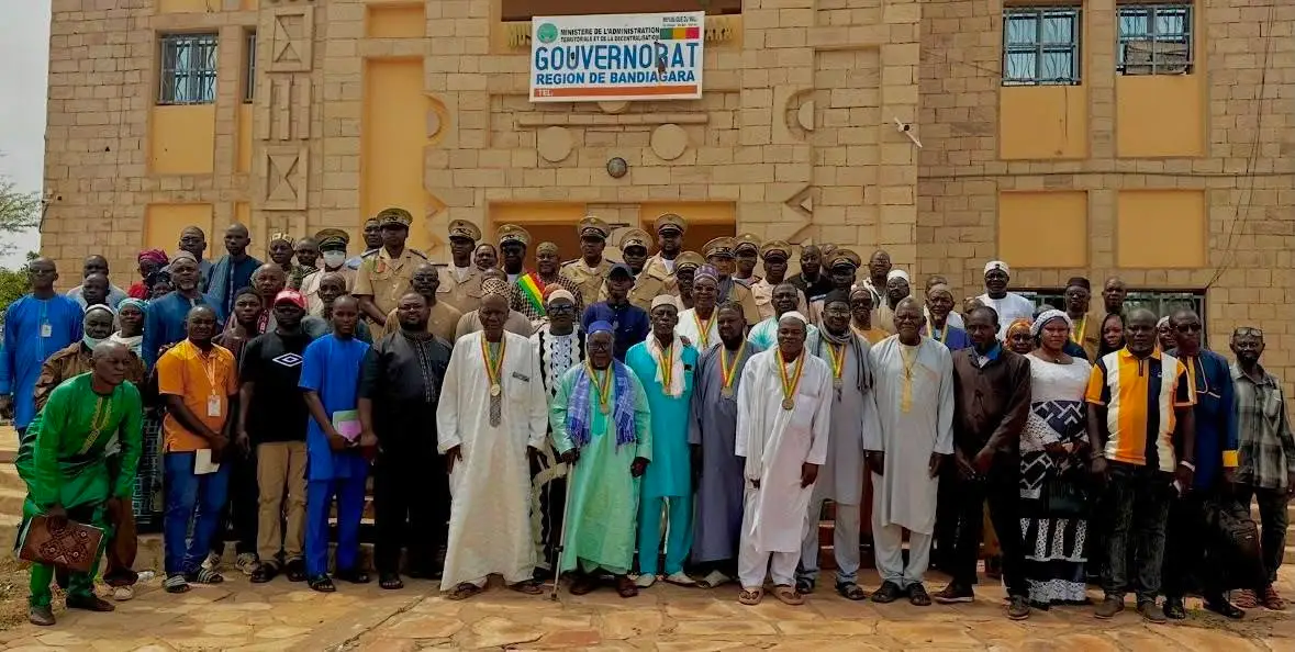 Réformes institutionnelles : BANDIAGARA MOBILISE LES ACTEURS LOCAUX POUR UNE MEILLEURE APPROPRIATION DU CHANTIER DE LA REFONDATION