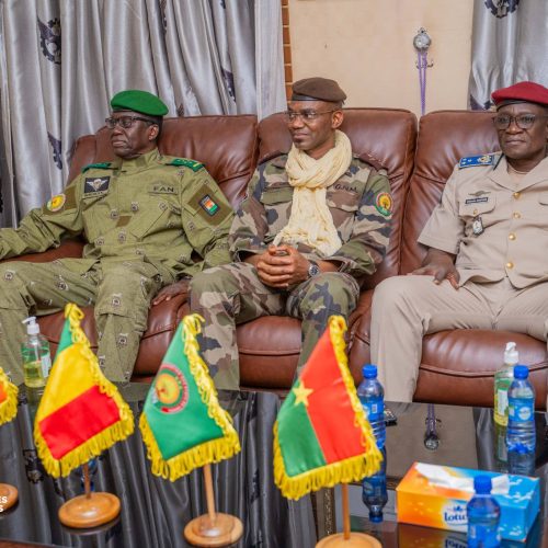 Réunion des ministres de la Confédération AES sur la feuille de route de l’AN II : arrivée des délégations malienne et nigérienne à Ouagadougou