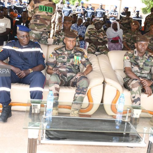 Formation CAT 1 et 2 : 1. 112 nouveaux chefs d’équipe et chefs de groupe du service général, des ouvriers et des guides prêts à défendre la Nation