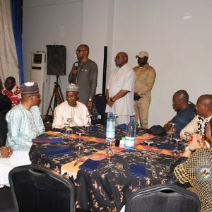 COOPÉRATION MILITAIRE AES : Un dîner d’honneur scelle la fin du séjour d’études de la 2ᵉ promotion de l’École de Guerre du Niger au Mali