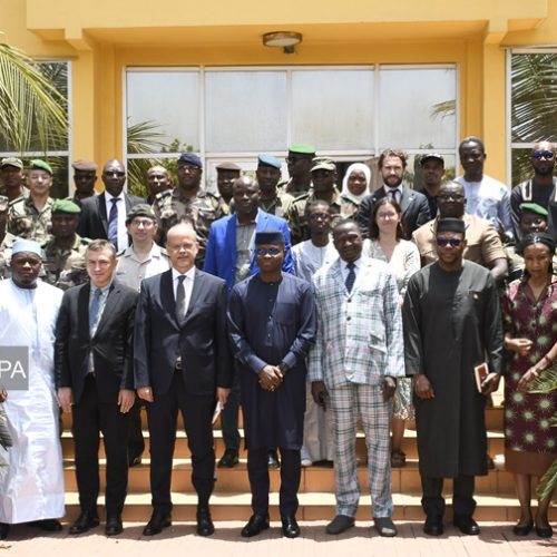 École de Maintien de la Paix Alioune BLONDIN BEYE : La souveraineté énergétique et le pouvoir des hydrocarbures au cœur des réflexions