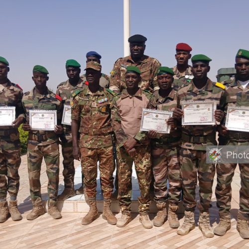 Kidal zone Militaire N°7 de : 287 stagiaires reçoivent leurs diplômes des Certificats d’Aptitude Technique (CAT1 et CAT2)