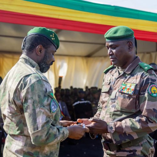 Cérémonie officielle de remise de matériels et équipements militaires : Le Président de la Transition renforce les capacités du Génie militaire