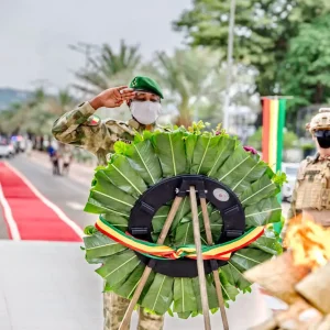 COMMÉMORATION DU 22 SEPTEMBRE : Le Président de la Transition dépose une gerbe de fleurs au Monument de l&rsquo;indépendance