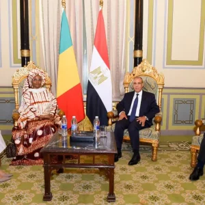 CAIRO DIALOGUE : Le ministre de l’Entrepreneuriat national Madame Oumou Sall Seck échange avec le Chef de la diplomatie égyptienne sur la formation et l&rsquo;entrepreneuriat