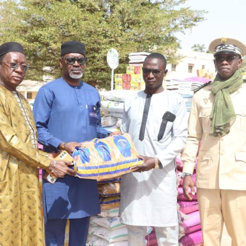 Solidarité Nationale : 400 kits alimentaires distribués aux veuves de militaires et aux couches vulnérables de Koulikoro