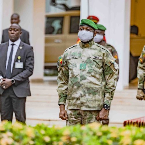 Montée Mensuelle des Couleurs Nationales à Koulouba : Le Président Assimi GOÏTA fidèle à ce rendez-vous, désormais, bien établi dans l’agenda Républicaine
