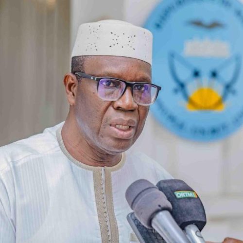 Initiative pour la Transparence dans les Industries Extractives (ITIE) – Mali : Le ministre des Mines reçoit le rapport 2024 mettant en exergue les efforts salutaires pour la valorisation du secteur