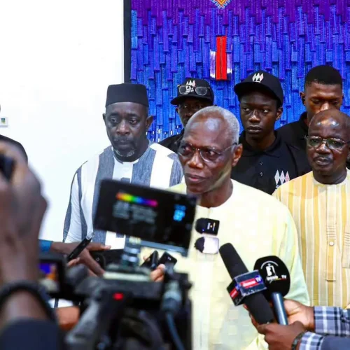 Promotion Culturelle et Artisanale du Mali : Une visite au Musée national du Mali pour découvrir  L’exposition monographique « L’Âme des Signes » de l’artiste malien Abdoulaye KONATÉ