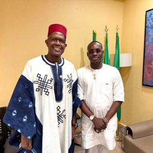Promotion de la musique Malienne : L’artiste Sidiki DIABATE dévoile ses ambitions au ministre Mamou DAFFE