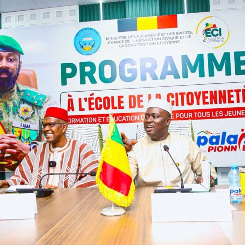 5ème Cohorte du Programme « A l’École de la Citoyenneté » : Le ministre Mamou Daffé présente les piliers du Maaya et du Danbé aux apprenants