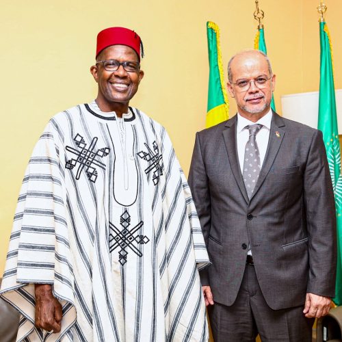 Coopération Culturelle Mali – Maroc : Des échanges fructueux entre le ministre Mamou DAFFE et l’ambassadeur du Maroc autour du renforcement de la coopération culturelle