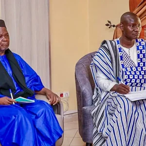 Cinéma : Le Ministre Mamou DAFFE à la découverte du Film Documentaire « Yambo OUOLOGUEM, LA BLESSURE » de Kalidou SY