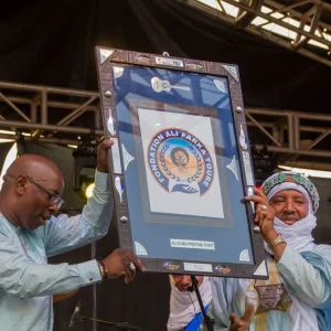 9ème Edition du Festival Ali Farka TOURE : L’héritage du virtuose de la Guitare toujours vivace 20 ans après son rappel à Dieu