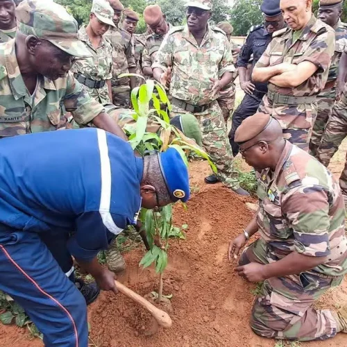 32ème édition de la Campagne nationale de reboisement : Le camp de Garde de Ségou doté d’un bosquet