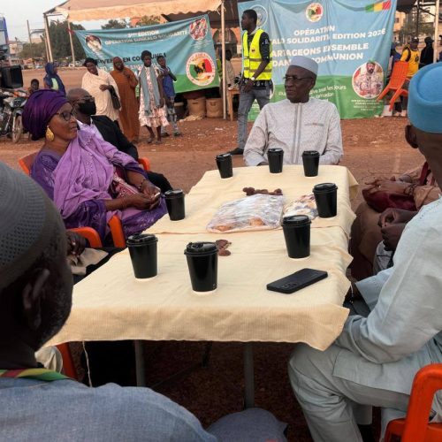 Opération « sunkalo solidarité » 2026 : Le ministre de l’Education nationale en communion avec la population à Korofina, au 1er arrondissement de Bamako