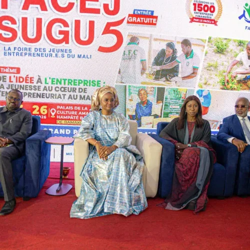 5ème Edition du FACEJ SUGU 2026 : Le Ministre Oumou SALL SECK à la découverte du savoir-faire et des initiatives des jeunes entrepreneurs