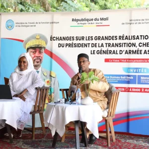 5ème Anniversaire de l’Accession du Président Assimi GOITA à la magistrature Suprême : Le Ministre Oumou SALL SECK annonce la création de 304 000 emplois, 86 000 jeunes formés à l’entrepreneuriat, près de 10 000 plans d’affaires et kits d’insertion financés