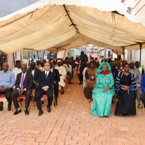 Emploi des Jeunes et Cohésion Sociale : La ministre Oumou Sall SECK et les partenaires s’enquièrent de l’état du chantier-école HIMO