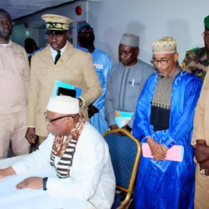 Relance Académique et Culturelle à Tombouctou : Le Pr Bouréma KANSAYE célèbre le retour des manuscrits anciens dans la cité des 333 Saints