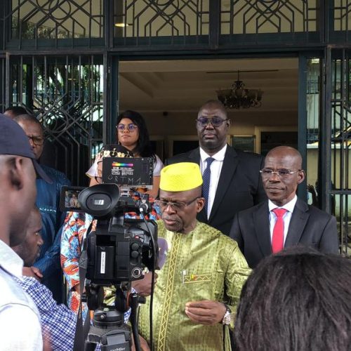 14ème Conférence Ministérielle de l’Organisation Mondiale du Commerce à Yaoundé : Des échanges fructueux entre le ministre Moussa Alassane DIALLO et le Directeur de l’OAPI