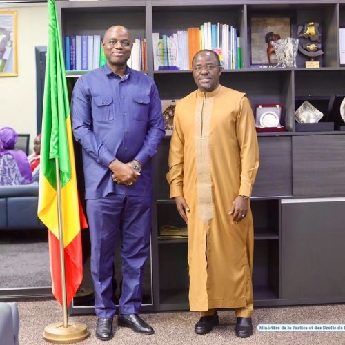 Coopération Mali – OIM : Les échanges fructueux entre le ministre Mamoudou KASSOGUÉ et le Chef de Mission de l’Organisation Internationale pour les Migrations au Mali