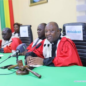 Chambre criminelle du Pôle judiciaire :   Le Pôle spécialisé de Bamako tient son audience Inaugurale en présence du Garde des Sceaux