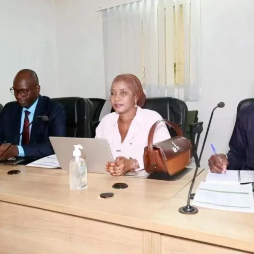 Surveillance électronique et Port du bracelet électronique : Une délégation judiciaire s&rsquo;inspire de l&rsquo;expérience sénégalaise