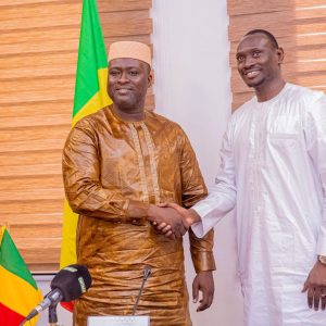 Sport Équestre au Mali : La Fédération d&rsquo;Hippisme et de Sport Équestre présente sa nouvelle équipe au Ministre Abdoul Kassim FOMBA
