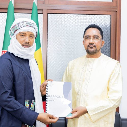 Semaine Internationale de l&rsquo;Artisanat Touareg (SIAT) : Le Ministre Mossa AG ATTAHER réaffirme son soutien à l&rsquo;Association Timidwa