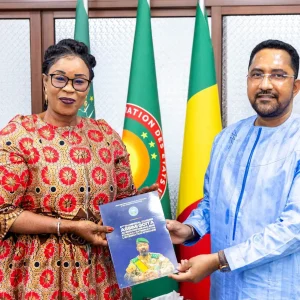 Promotion des Maliens de l’Extérieur : La nouvelle Consule Générale du Mali à Lyon (France) s’enquiert des attentes et conseils du ministre Mossa ATTAHER