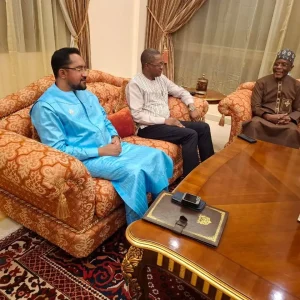 11ème Sommet des Chefs d’État et de Gouvernement des pays membres de l’Organisation des États d’Afrique, des Caraïbes et du Pacifique : Les Ministres de la Confédération de l’AES se concertent avec le Secrétaire Général de l’OEACP