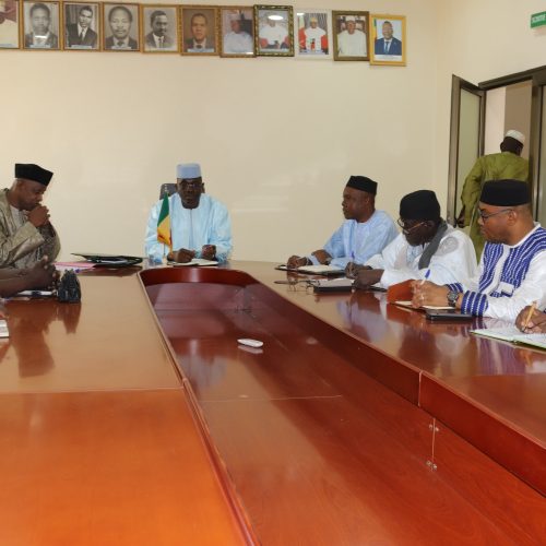 Poursuite des consultations Institutionnelles : Le Ministre Yaya GOLOGO à la rencontre du CESEC et de la Cour Suprême