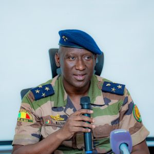 Les projets PCRSS et MALIDENKO : Le Ministre d’Etat, le Général Ismaël WAGUE lance la formation des formateurs sur le DCC dans les régions
