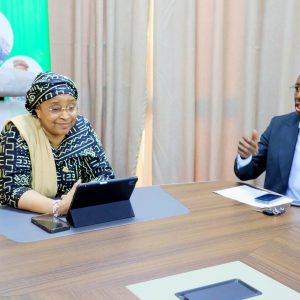 Transplantation rénale : Le Centre Hospitalier Mère-Enfant « Le Luxembourg » présente ses avancées à la Ministre, Assa Badiallo TOURE