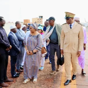Journée mondiale de l’Aide humanitaire : La Ministre Assa Badiallo TOURÉ accueillie à Mopti, pour sa commémoration