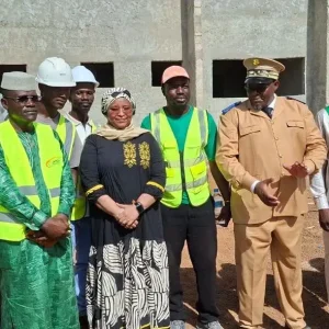 Visite de la Ministre de la Santé à Tombouctou : Assa Badiallo TOURE évalue l’état d’avancement des travaux du nouvel hôpital régional