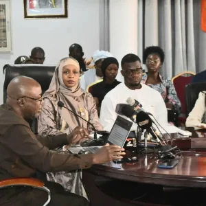 Campagne nationale d’information et de sensibilisation sur les domaines et l’immobilier au Mali : Le Département de tutelle active la lutte contre les fraudes et les arnaques immobilières et foncières