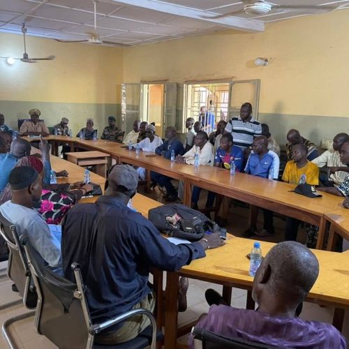 Ventes illicites et spéculations sur le carburant à Ouélessébougou : Le Préfet, Moussa SAGARA met en garde et charge les forces de sécurité à la surveillance