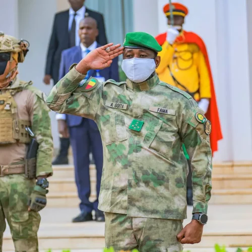 Montée mensuelle des couleurs : Le Président Assimi GOÏTA fidèle au rendez-vous des couleurs nationales