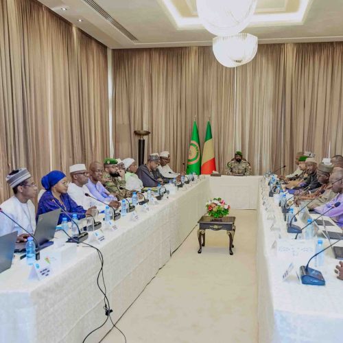 Souveraineté minière : Le Président de la Transition préside la présentation du nouveau cadastre minier