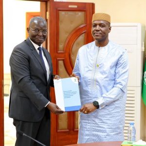Coopération Mali – UEMOA : le Premier ministre Abdoulaye MAÏGA échange avec le Président de la Commission de l’UEMOA sur les reformes, politiques et programmes communautaires