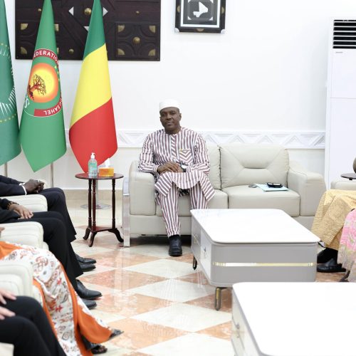 Coopération Mali-OIT : Des échanges fructueux entre le Premier ministre Abdoulaye MAÏGA et le DG de l&rsquo;OIT sur la promotion de l’emploi des jeunes et la protection sociale
