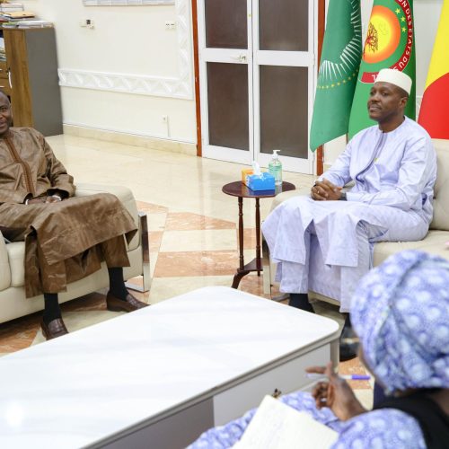 Coopération Mali – PNUD : Le Représentant résident Maleye DIOP fait ses adieux au Premier ministre Abdoulaye MAÏGA