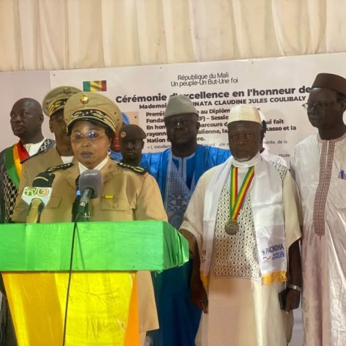 Célébration de l’Excellence scolaire : La région de Sikasso rend hommage à ses meilleurs élèves