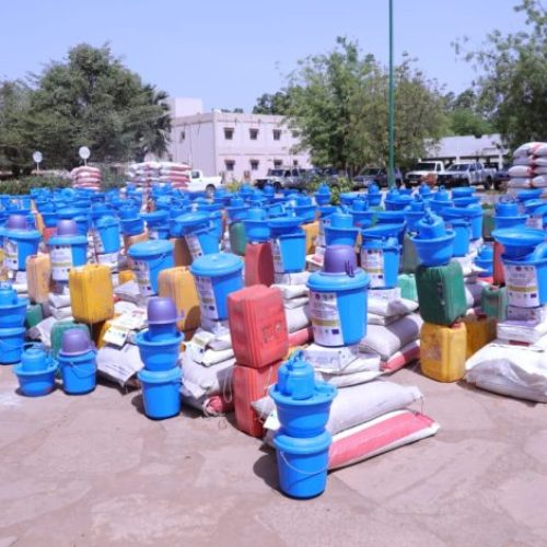 Assistance aux personnes vulnérables de Koulikoro :  100 kits alimentaires et 200 sacs de riz distribués aux déplacés internés et victimes d&rsquo;inondations à Koulikoro