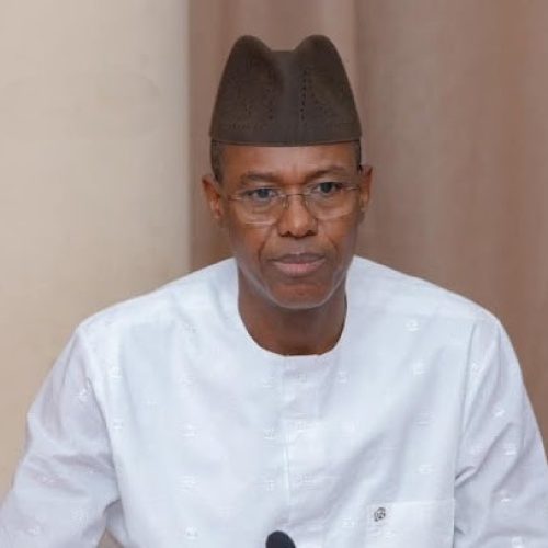 Mobilisation des recettes publiques : Le Ministre d’Etat Alousséïni SANOU félicite la direction des domaines et du cadastre pour la performance exceptionnelle de 148%