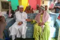 31ème Édition du Mois de la Solidarité et de la Lutte contre L’exclusion : Le Premier ministre Abdoulaye MAÏGA rend visite au Doyen Diomakan KONATE (109 ans)